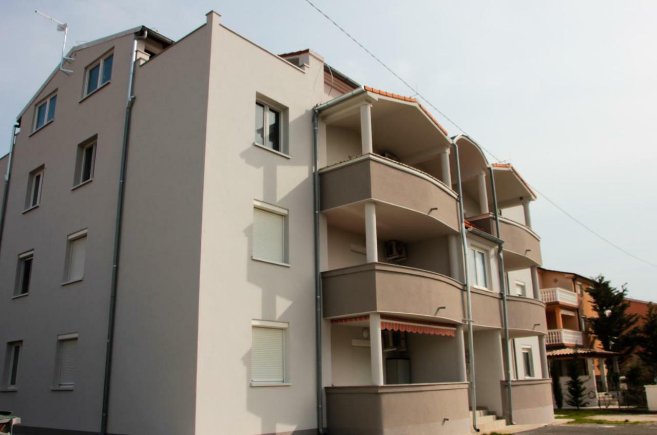 Apartments Dubravka Medulin Exteriör bild